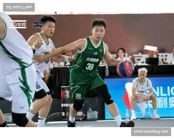 杨皓喆状态爆发,北京控股克成都和众,豪取小组赛两连胜!(杨皓喆百度百科) 杨皓喆状态爆发,北京控股克成都和众,豪取小组赛两连胜!(杨皓喆百度百科)